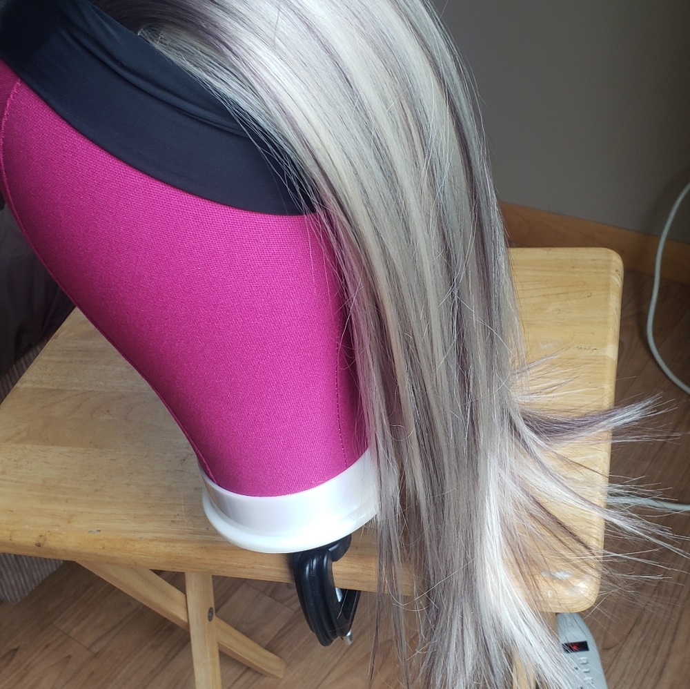 Chelsey smith headband wig